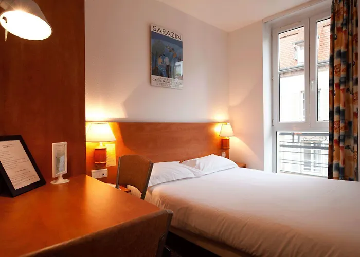 Le 21eme 2* Strazburg